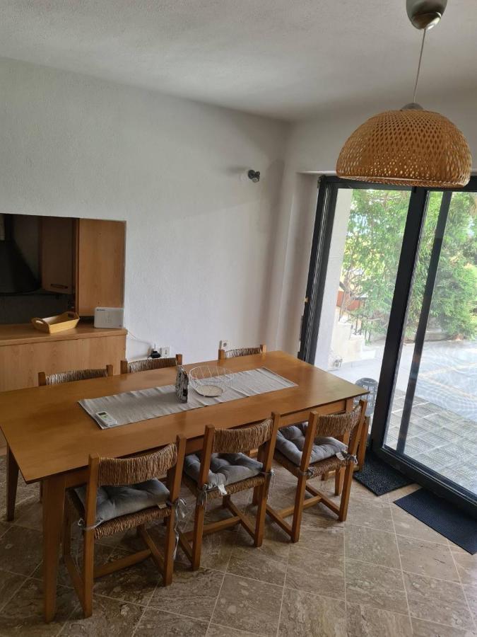 Néa Fókaia Janis Seaview Villa מראה חיצוני תמונה